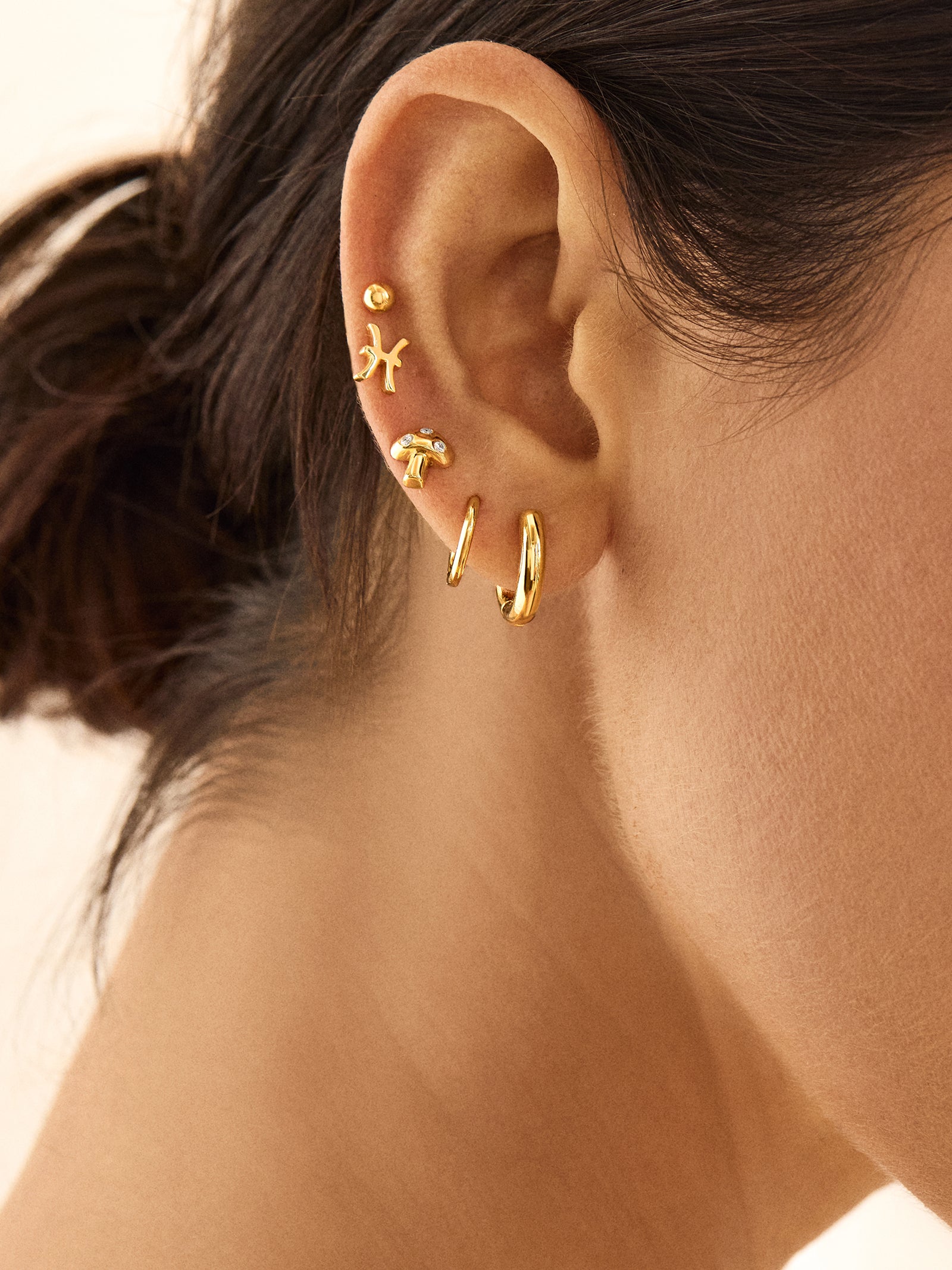 18K Gold Mushroom Earrings - Gold